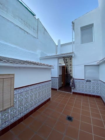 4 bedroom Townhouse for sale in Villanueva de Tapia - € 66,000 (Ref: 8238026)