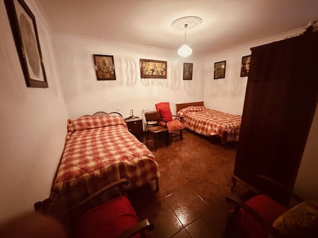 4 soverom Hus til salgs i Villanueva de Tapia - € 66 000 (Ref: 8238026)