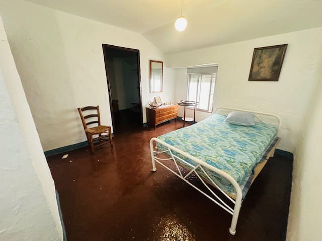 4 soverom Hus til salgs i Villanueva de Tapia - € 66 000 (Ref: 8238026)