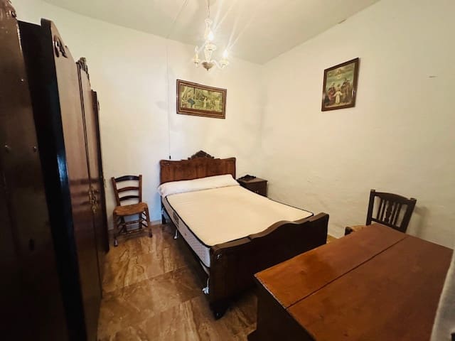 4 soverom Hus til salgs i Villanueva de Tapia - € 66 000 (Ref: 8238026)