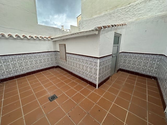 4 soverom Hus til salgs i Villanueva de Tapia - € 66 000 (Ref: 8238026)