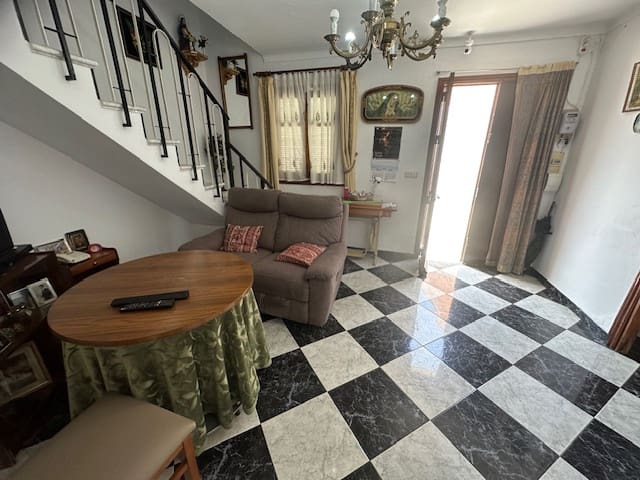 3 quarto Casa em Banda para venda em Villanueva del Trabuco - 90 000 € (Ref: 8317331)