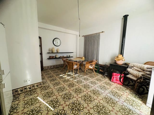 3 Zimmer Villa zu verkaufen in Fuente de Piedra mit Pool - 250.000 € (Ref: 8387709)