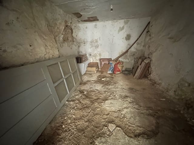 2 soveværelse Byhus til salg i Cuevas de San Marcos - € 68.500 (Ref: 8387761)