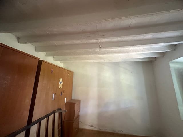 3 soveværelse Finca/Landehus til salg i Comares med garage - € 170.000 (Ref: 8428167)