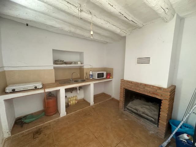 3 soveværelse Finca/Landehus til salg i Comares med garage - € 170.000 (Ref: 8428167)