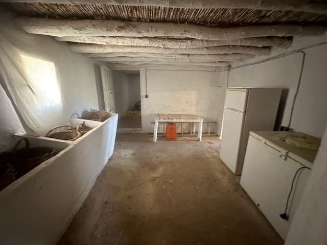 3 soveværelse Finca/Landehus til salg i Comares med garage - € 170.000 (Ref: 8428167)