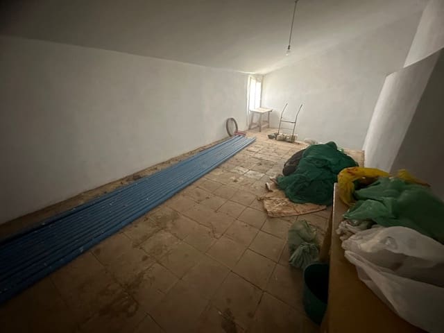 3 soveværelse Finca/Landehus til salg i Comares med garage - € 170.000 (Ref: 8428167)