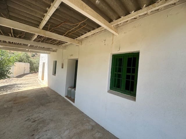 3 soveværelse Finca/Landehus til salg i Comares med garage - € 170.000 (Ref: 8428167)