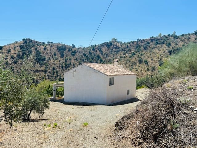 3 soveværelse Finca/Landehus til salg i Comares med garage - € 170.000 (Ref: 8428167)