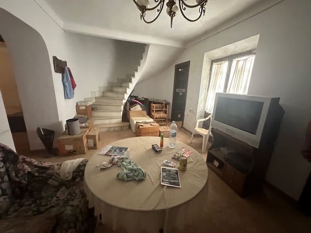 9 soveværelse Byhus til salg i Fuente de Piedra - € 269.000 (Ref: 8451534)