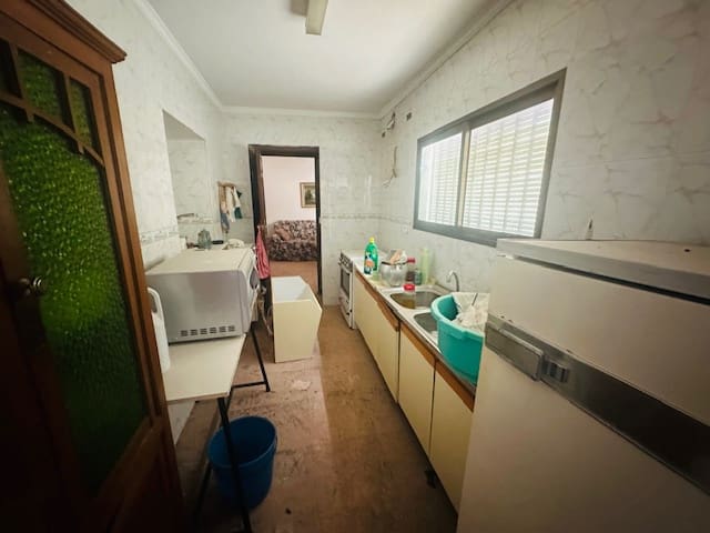 9 soveværelse Byhus til salg i Fuente de Piedra - € 269.000 (Ref: 8451534)