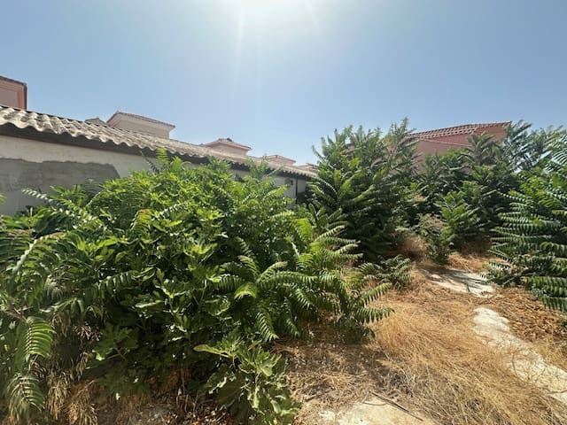 9 soveværelse Byhus til salg i Fuente de Piedra - € 269.000 (Ref: 8451534)