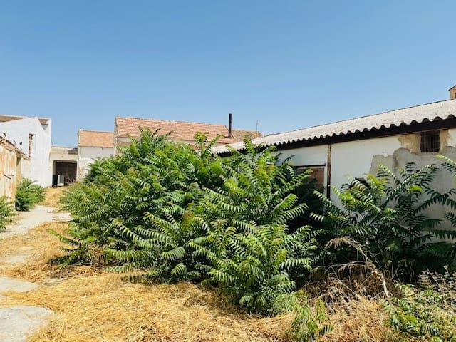 9 soveværelse Byhus til salg i Fuente de Piedra - € 269.000 (Ref: 8451534)