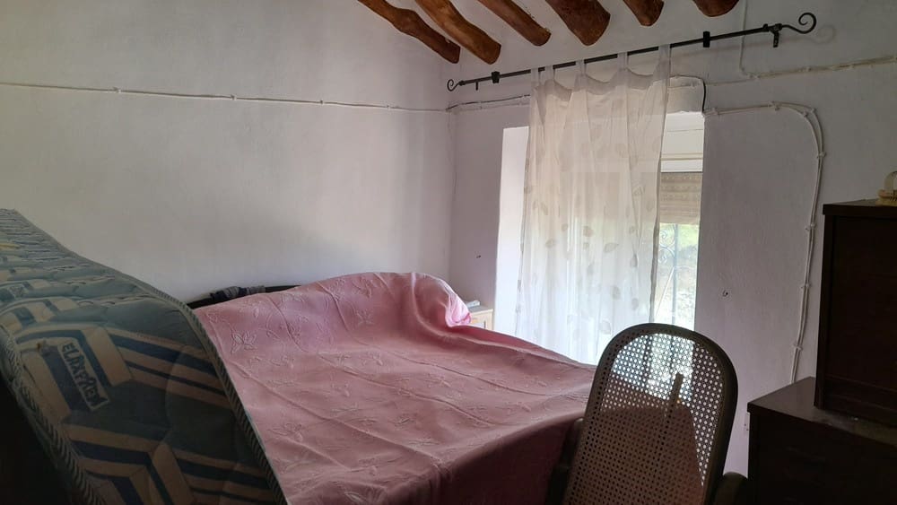 3 soveværelse Finca/Landehus til salg i Villanueva del Trabuco med garage - € 85.000 (Ref: 8513773)