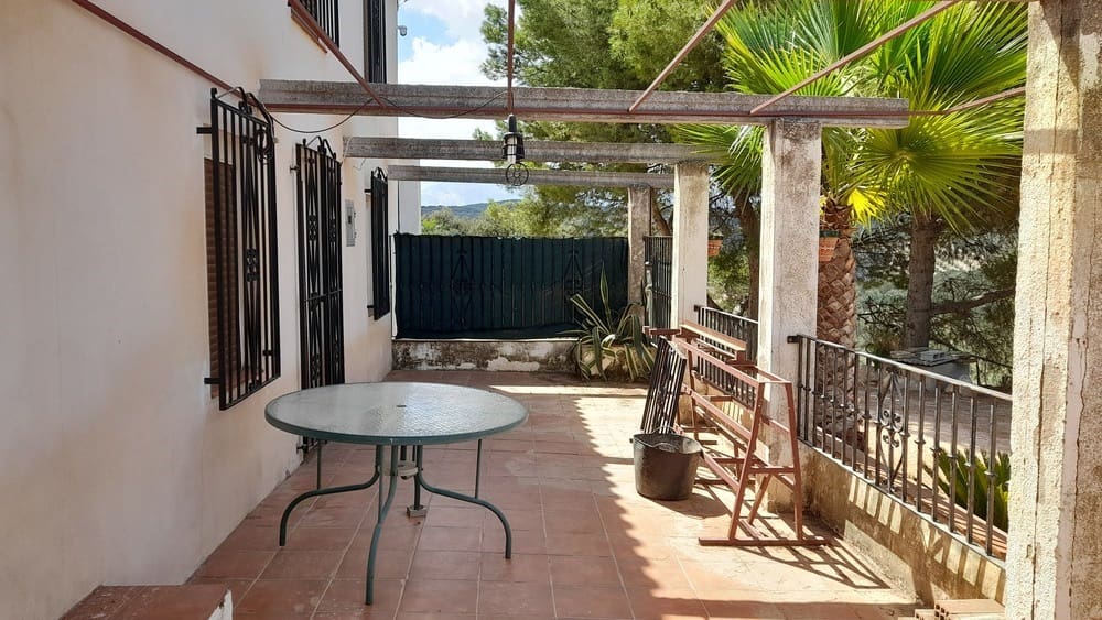 3 soveværelse Finca/Landehus til salg i Villanueva del Trabuco med garage - € 85.000 (Ref: 8513773)