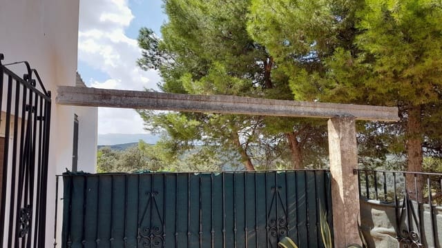 3 soverom Finca/Herregård til salgs i Villanueva del Trabuco med garasje - € 85 000 (Ref: 8513773)