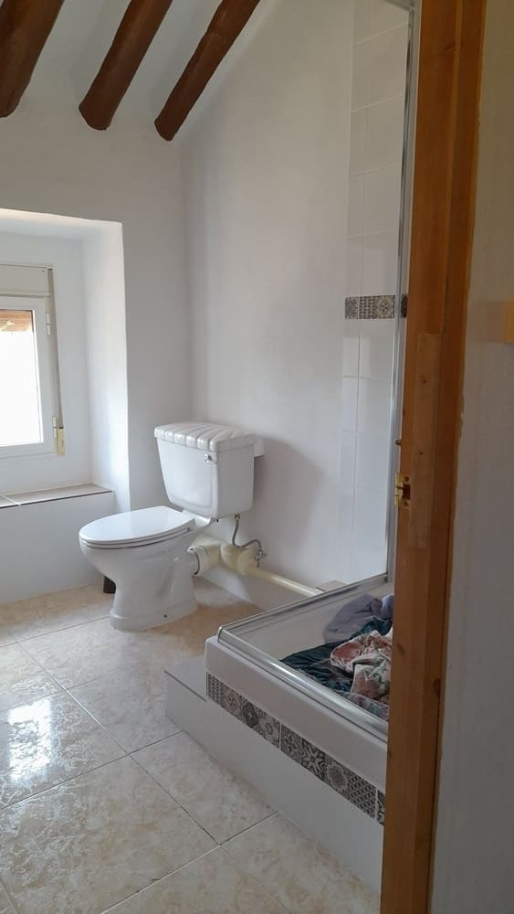 3 soveværelse Finca/Landehus til salg i Villanueva del Trabuco med garage - € 85.000 (Ref: 8513773)