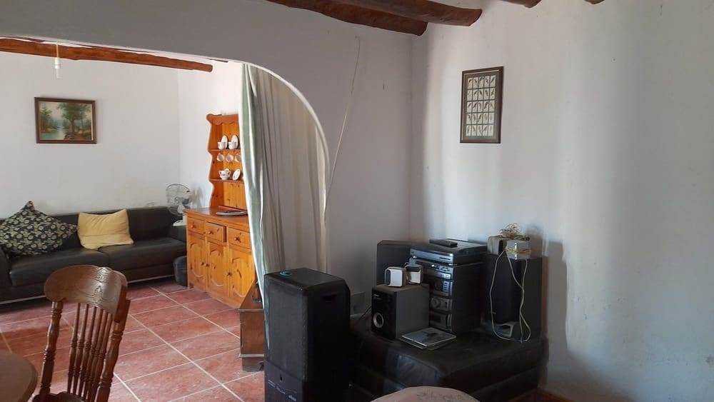 3 soveværelse Finca/Landehus til salg i Villanueva del Trabuco med garage - € 85.000 (Ref: 8513773)