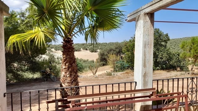 3 soverom Finca/Herregård til salgs i Villanueva del Trabuco med garasje - € 85 000 (Ref: 8513773)