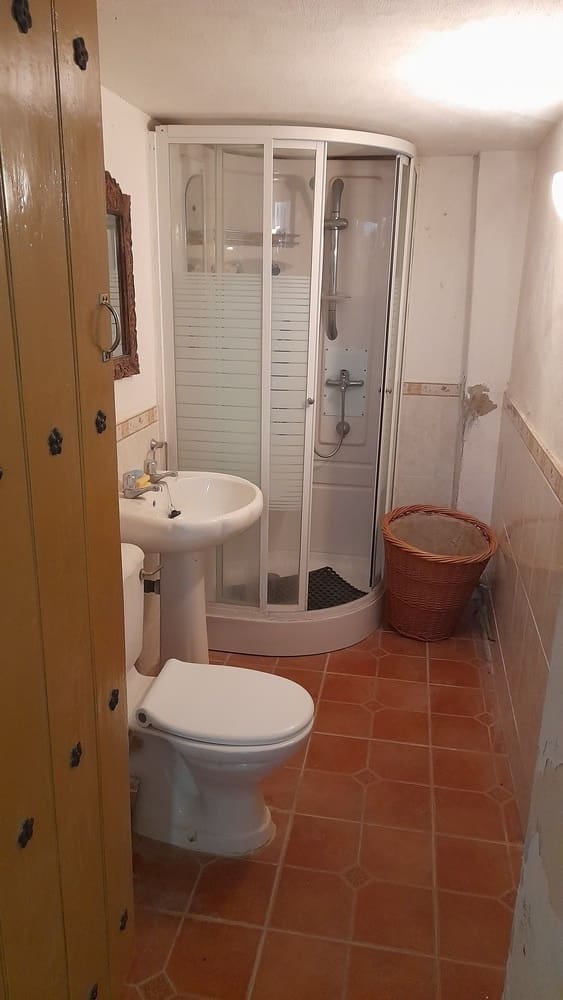 3 soveværelse Finca/Landehus til salg i Villanueva del Trabuco med garage - € 85.000 (Ref: 8513773)