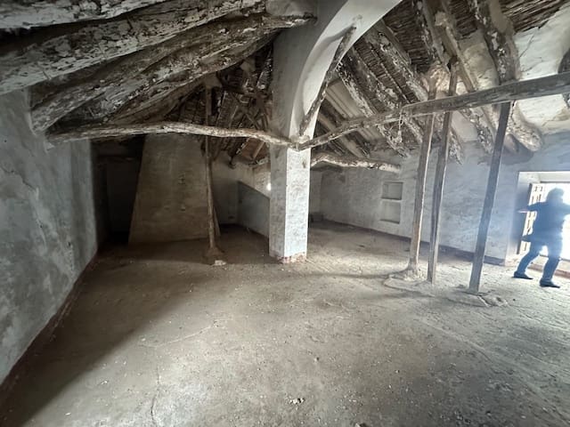 4 soverom Hus til salgs i Cuevas Bajas med garasje - € 39 950 (Ref: 8549603)