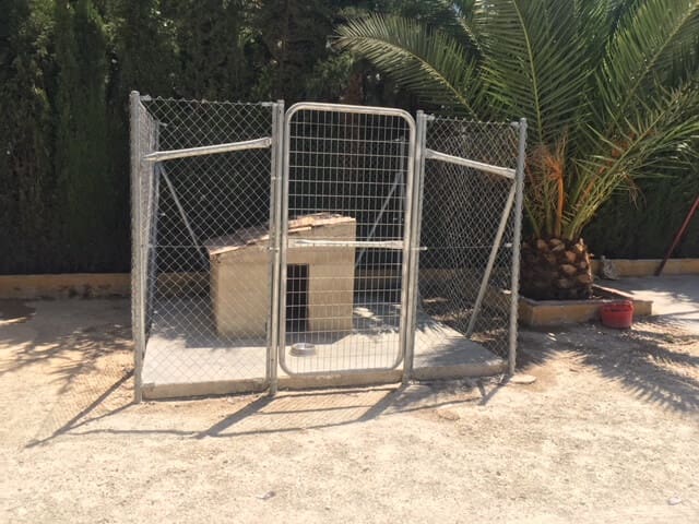 4 bedroom Finca/Country House for sale in Monturque with pool - € 250,000 (Ref: 8558136)