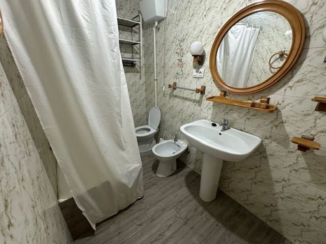 5 bedroom Townhouse for sale in Cuevas Bajas with garage - € 79,000 (Ref: 8571302)