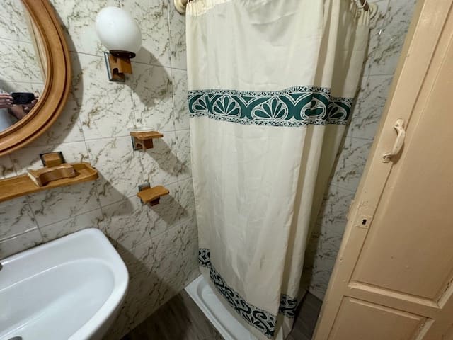 5 bedroom Townhouse for sale in Cuevas Bajas with garage - € 79,000 (Ref: 8571302)