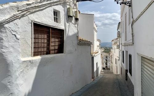 3 soverom Hus til salgs i Iznájar - € 99 000 (Ref: 8602195)