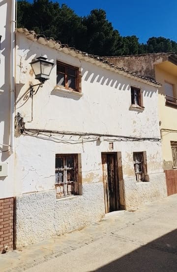 Ruin til salg i Villanueva del Trabuco - € 20.000 (Ref: 8674853)