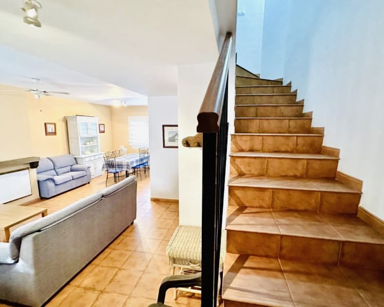 3 soveværelse Byhus til salg i Fuente de Piedra med swimmingpool - € 135.000 (Ref: 8718826)