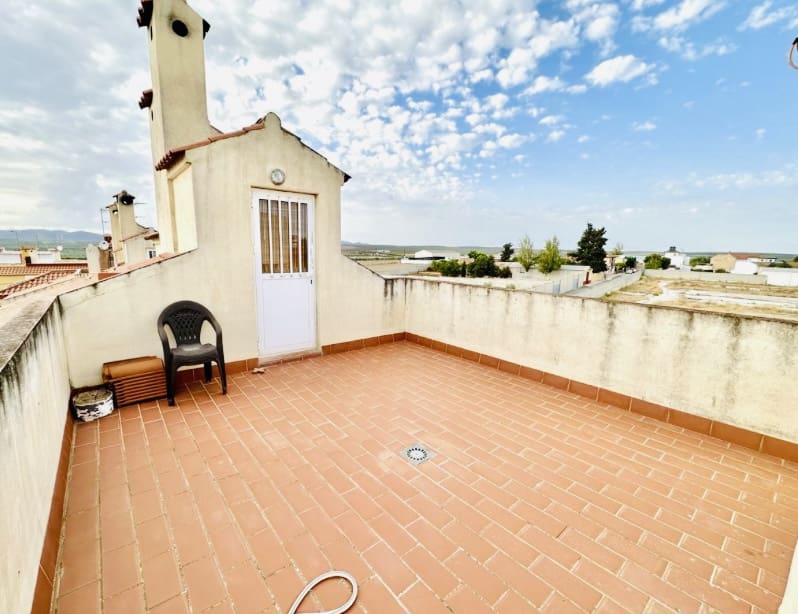 3 soveværelse Byhus til salg i Fuente de Piedra med swimmingpool - € 135.000 (Ref: 8718826)