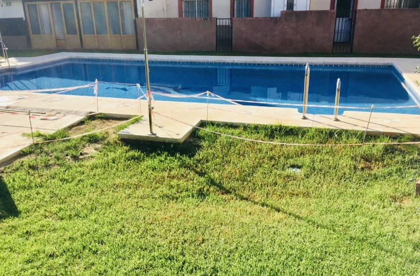 3 soveværelse Byhus til salg i Fuente de Piedra med swimmingpool - € 135.000 (Ref: 8718826)