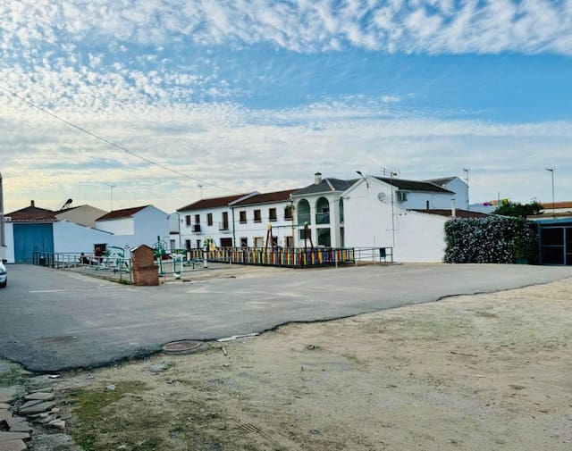 4 sypialnia Willa na sprzedaż w Villanueva de Algaidas - 126 000 € (Ref: 8728129)