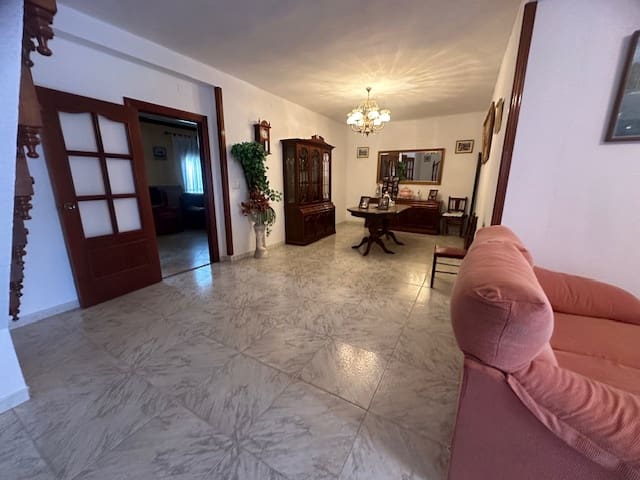 6 soveværelse Byhus til salg i Riogordo - € 175.000 (Ref: 8752945)