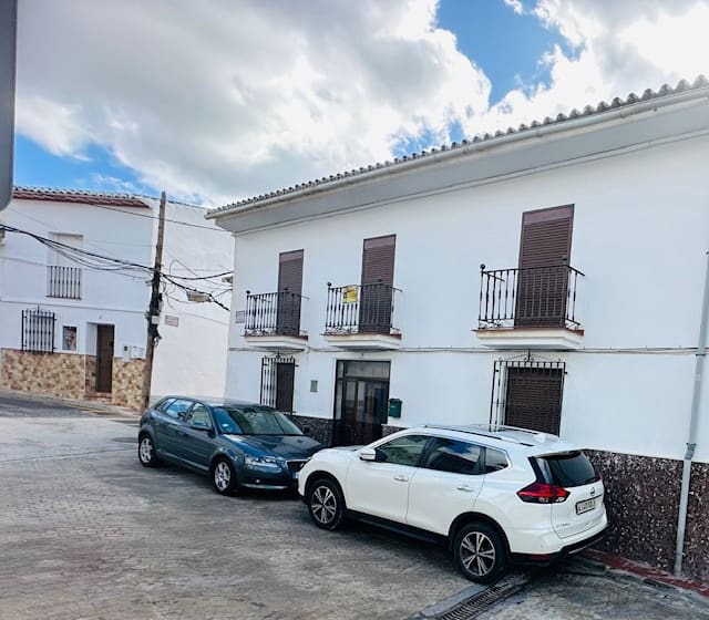 6 soveværelse Byhus til salg i Riogordo - € 175.000 (Ref: 8752945)