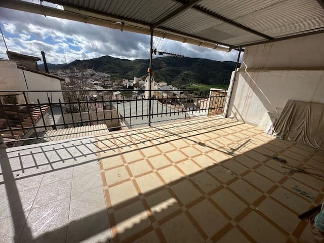 6 soveværelse Byhus til salg i Riogordo - € 175.000 (Ref: 8752945)