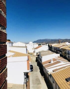 3 soveværelse Byhus til salg i Iznajar - € 69.900 (Ref: 8756492)