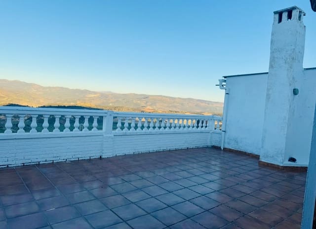 3 soverom Hus til salgs i Iznájar - € 69 900 (Ref: 8756492)