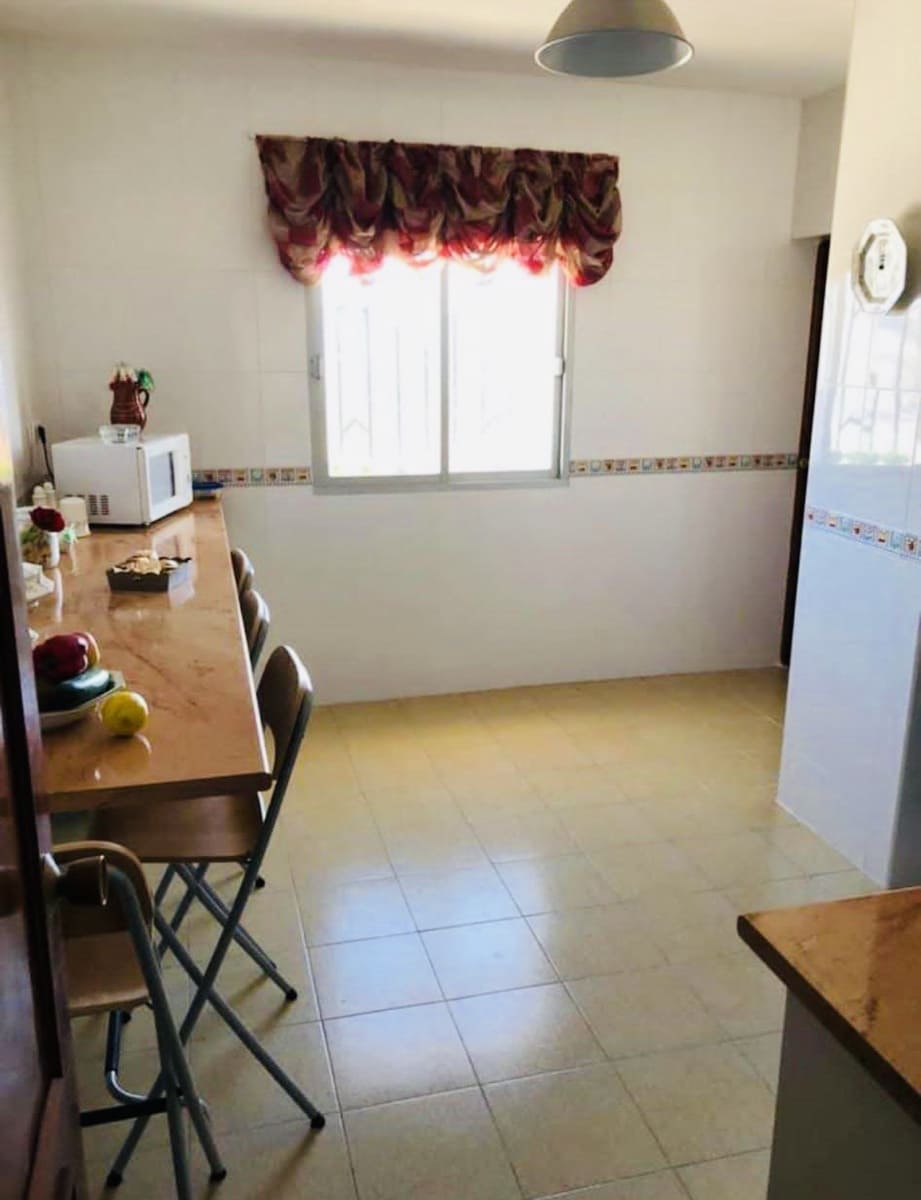 3 soveværelse Byhus til salg i Iznajar - € 69.900 (Ref: 8756492)