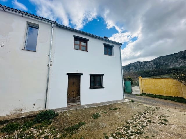2 soveværelse Finca/Landehus til salg i Antequera - € 150.000 (Ref: 8774903)