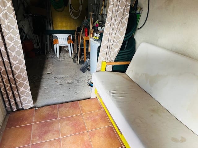 2 soveværelse Finca/Landehus til salg i Antequera - € 150.000 (Ref: 8774903)