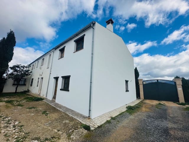 2 soveværelse Finca/Landehus til salg i Antequera - € 150.000 (Ref: 8774903)