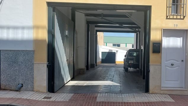 3 Zimmer Apartment zu verkaufen in Alameda - 74.900 € (Ref: 8780832)