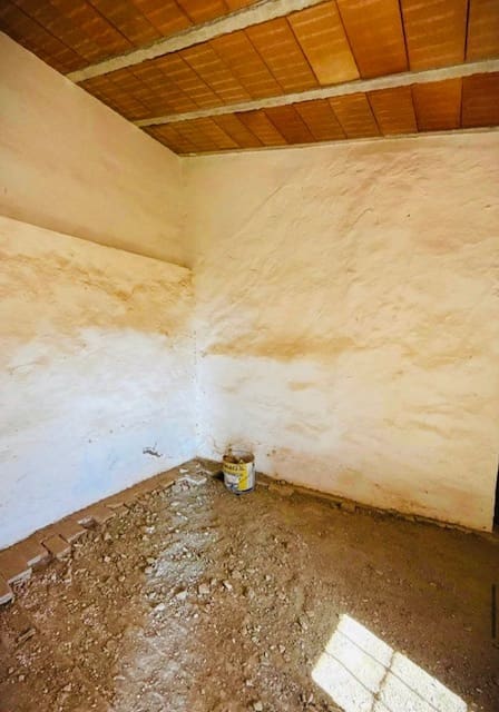 3 sovrum Finca/Hus på landet till salu i Mollina - 159 999 € (Ref: 8916794)