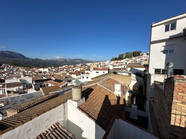 Casa de 3 habitaciones en Colmenar en venta - 76.000 € (Ref: 8918343)