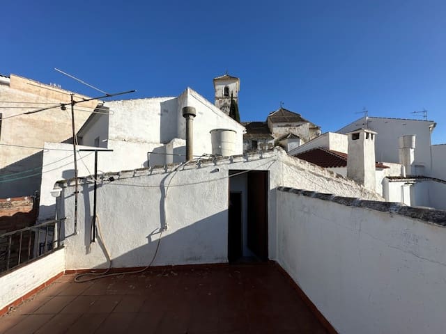 Casa de 3 habitaciones en Colmenar en venta - 76.000 € (Ref: 8918343)