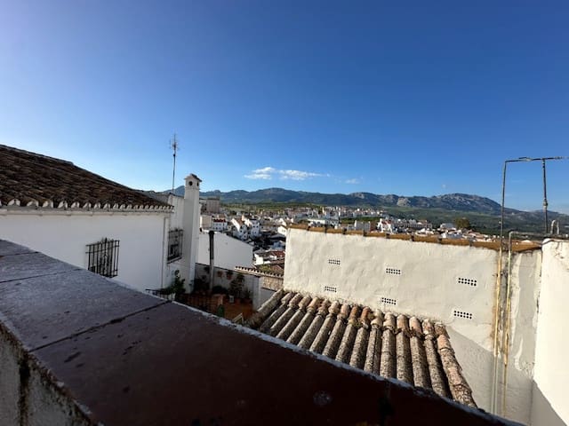 Casa de 3 habitaciones en Colmenar en venta - 76.000 € (Ref: 8918343)