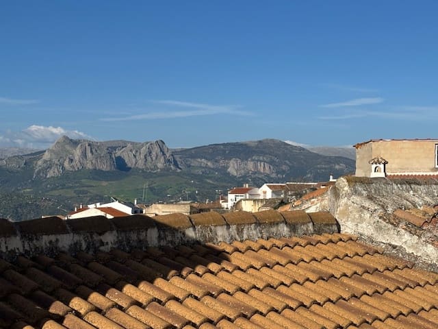 Casa de 3 habitaciones en Colmenar en venta - 76.000 € (Ref: 8918343)